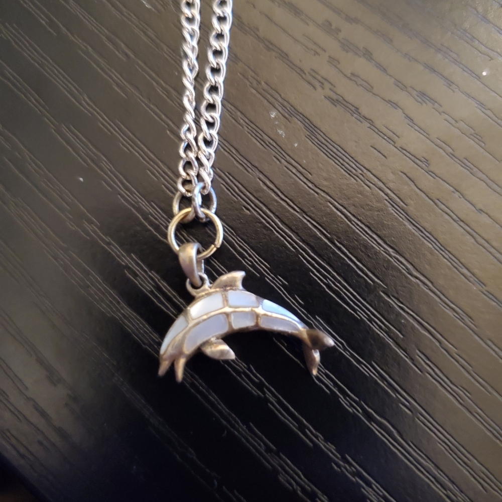 Dolphin anklet